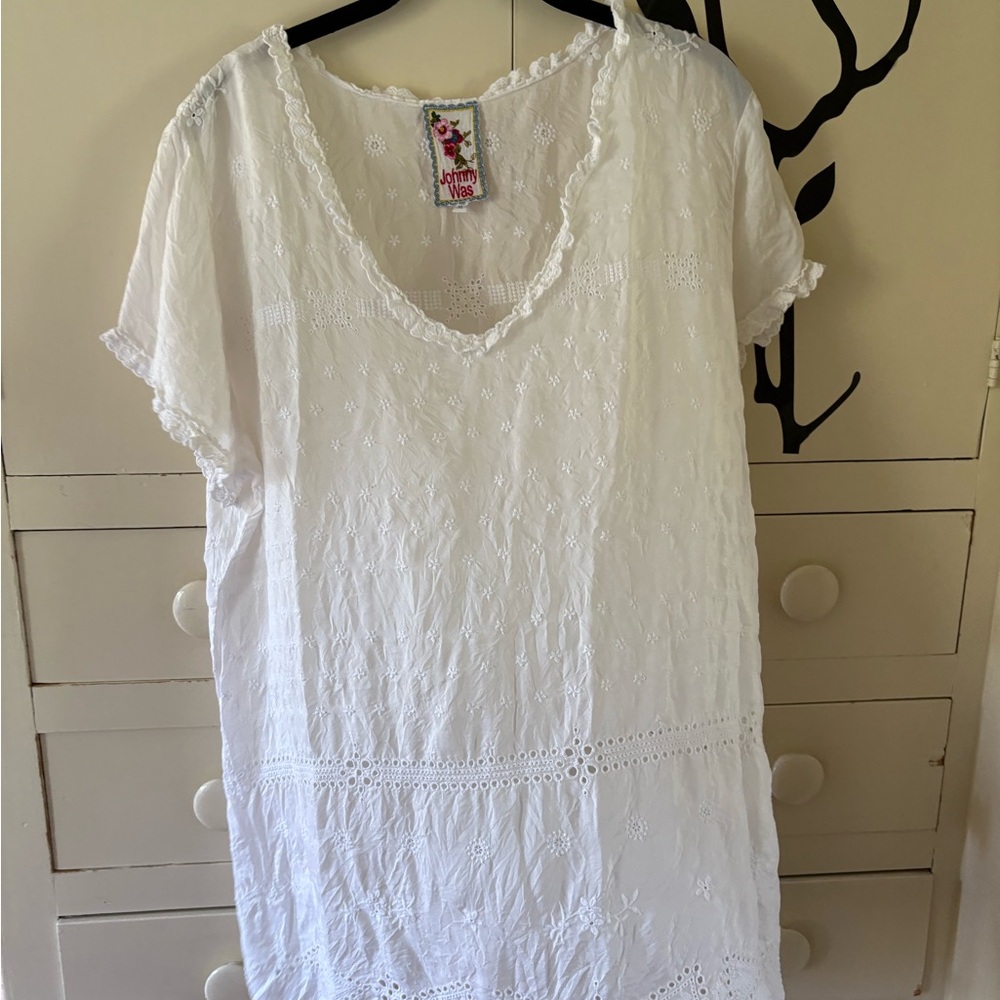 Johnny Was White Embroidered Tunic